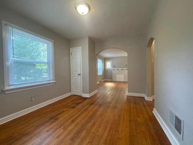 Photo - Updated 3-Bedroom Home with Spacious Fence...