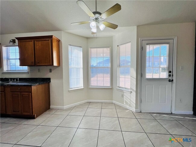 Photo - 1704 Boydstun Loop