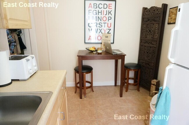 Photo - 79 Gordon St Unit 8