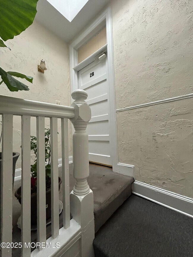 Photo - 651 2nd Ave Unidad 2B