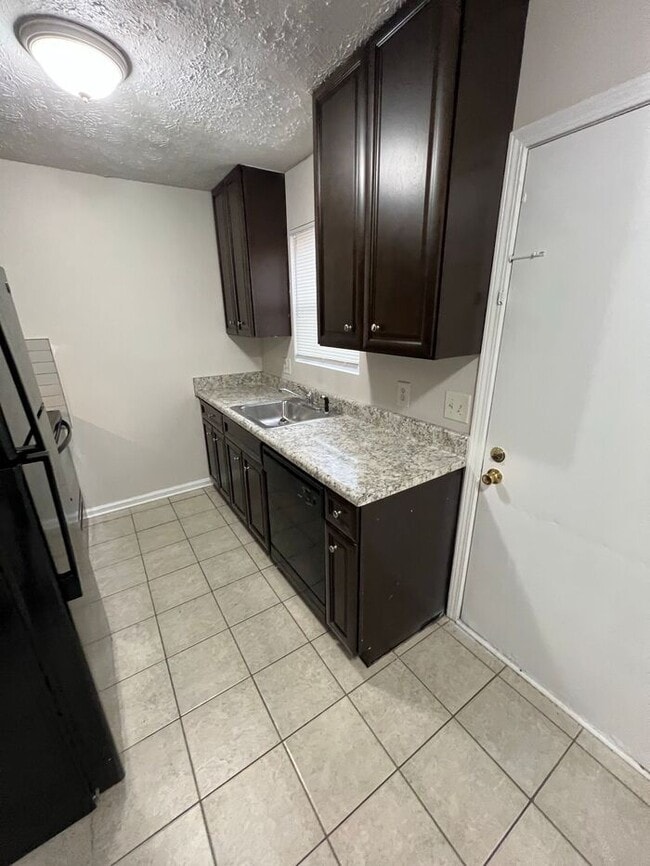 Photo - Beautiful 2-Bedroom Townhome in the Highly...