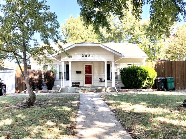 Building Photo - 2833 NW 15th st Rental