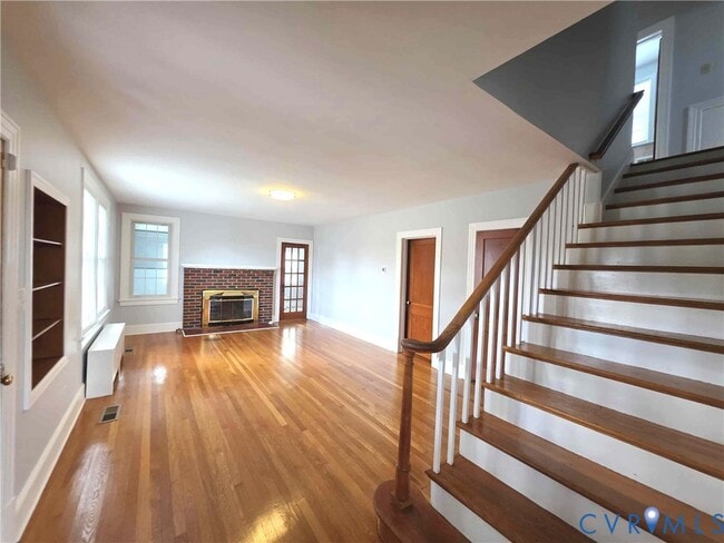 Photo - 118 Lakeview Ave