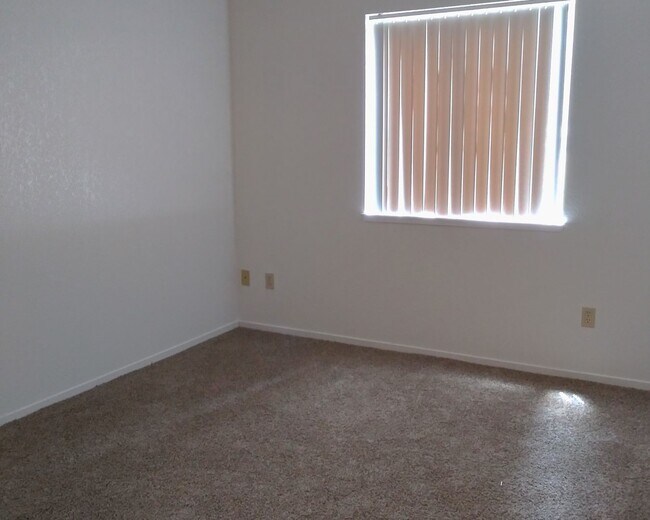 Photo - Anderson Court Apartments Unit 1515-2