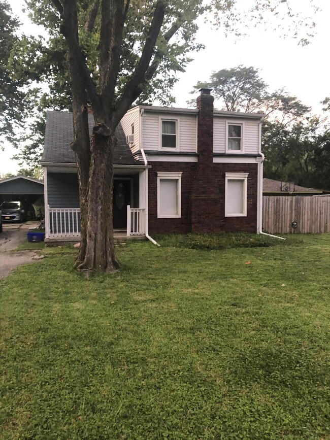 Building Photo - 9350 Whitall Ln Rental