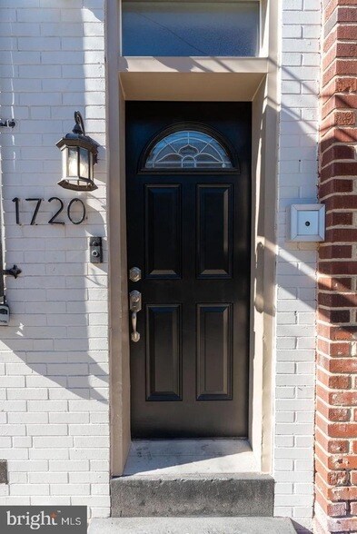 Building Photo - 1720 S 4th St Rental
