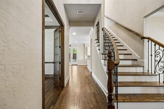 7202 Casa Loma Ave