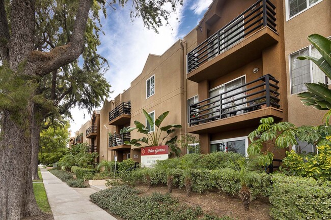 Building Photo - Fulton Gardens Rental