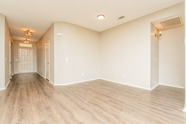 Photo - 1514 Wavecrest Dr