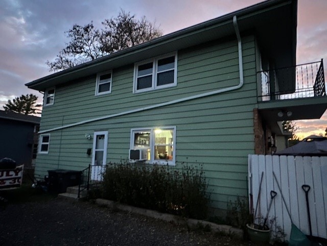 Exterior - 220 Pleasant St