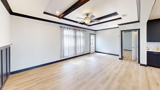 Photo - 822 Private Rd