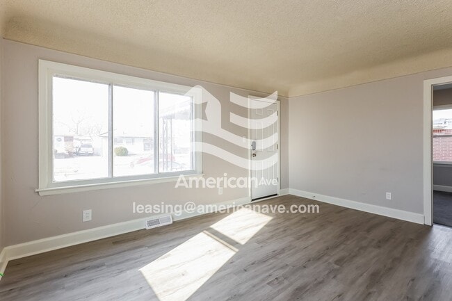 Photo - 24914 Rosalind Ave