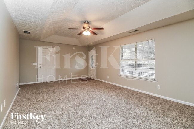 Photo - 655 Pebble Blvd