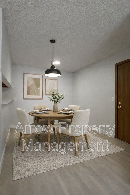 Photo - 2330 N 44th St Unit 2