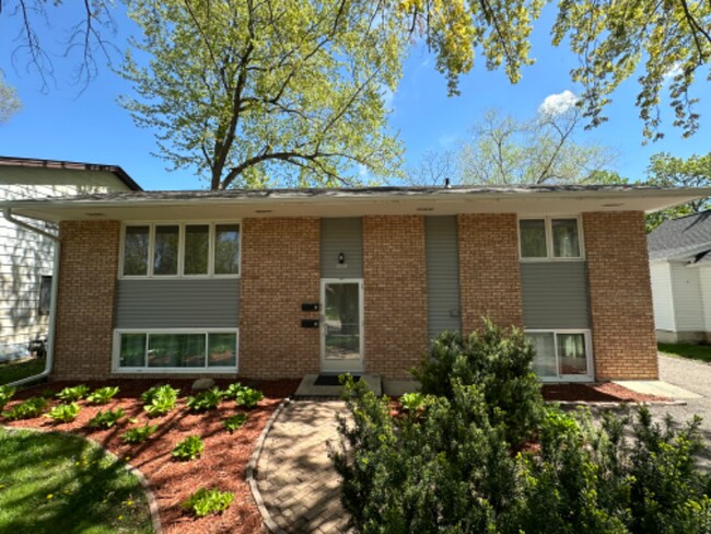 Photo - 3850 Xenia Ave N Apartment Unit #1