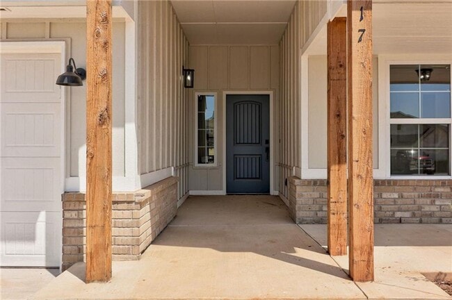 Photo - Newer Home For Lease in Noble.  15 minutes to OU Campus