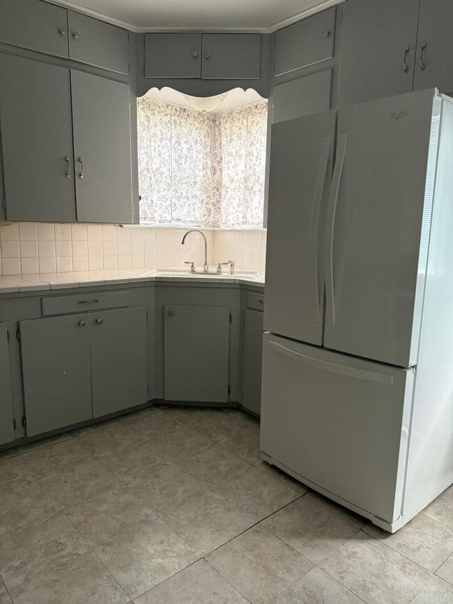 Photo - 3330 12th St