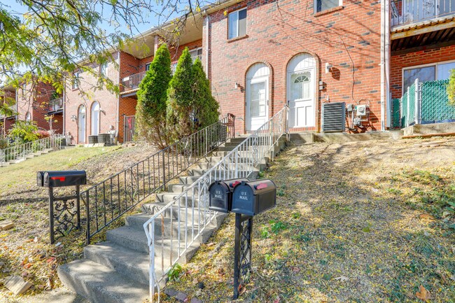 Photo - 9192 Frankford Ave Unit 2