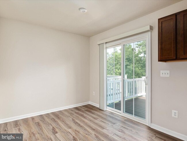 Photo - 203 Williams St