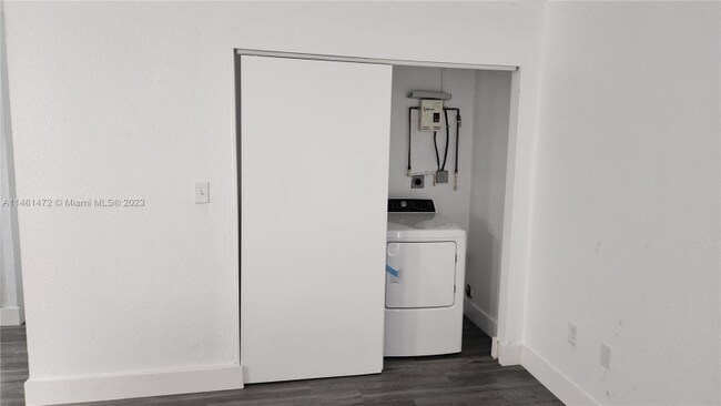 Photo - 550 NW 58th St Unit 1