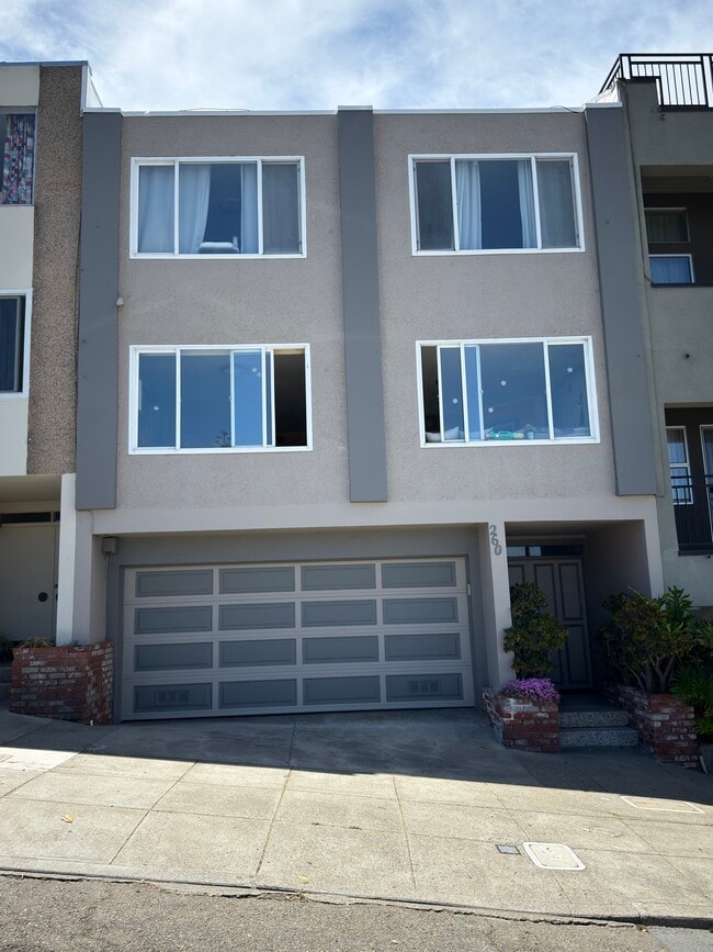 Building Photo - 260 Pennsylvania Ave Unit 260A Rental