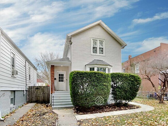 Building Photo - 1037 Dewey Ave Rental