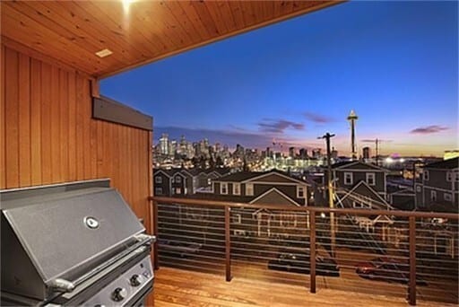 Photo - Stunning 2 Bed, 2 Bath Townhouse with Breathtaking Views! Steps away vibrant shops, restaurants, ...