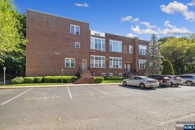 Photo - 32 Smith Ave Condo Unit 2F