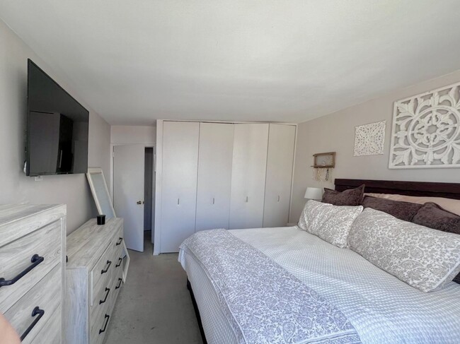 Photo - 70 W Burton Pl Unit 1508