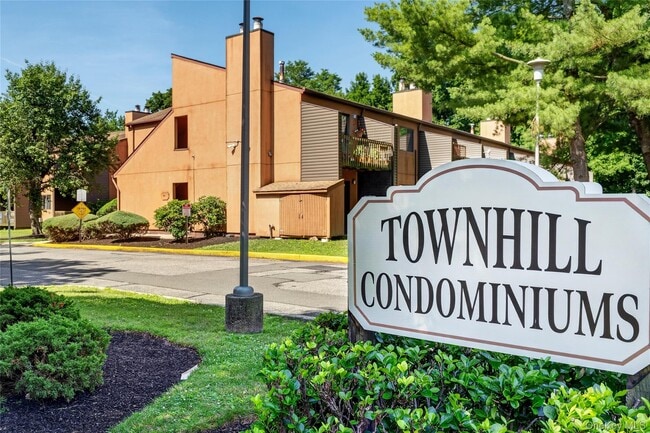 Photo - 101 Town Hill Condominium