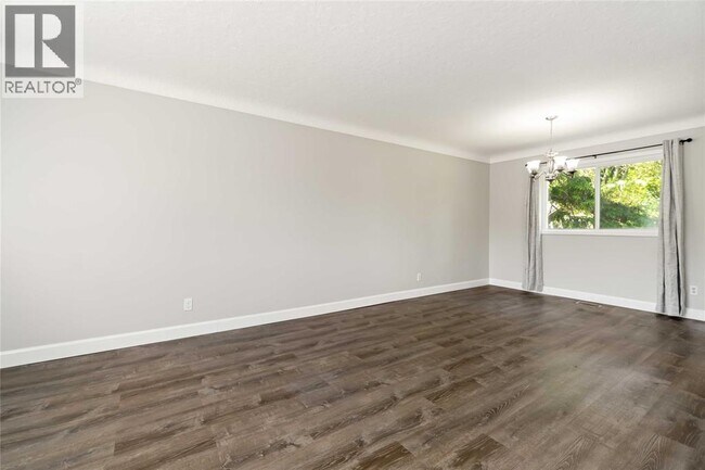 Photo - 1102 Exmouth St