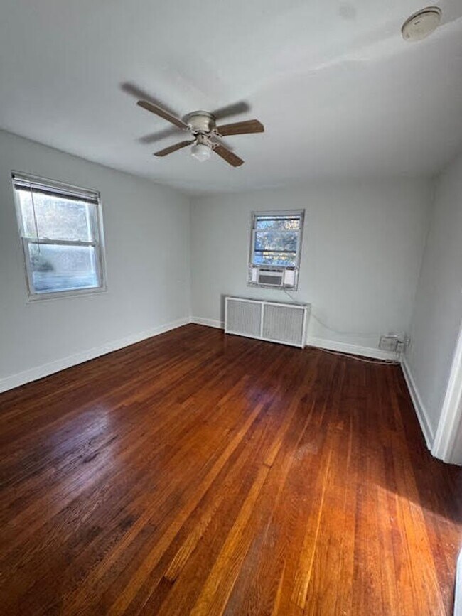 Photo - 4835 Indian Ln Unit #202