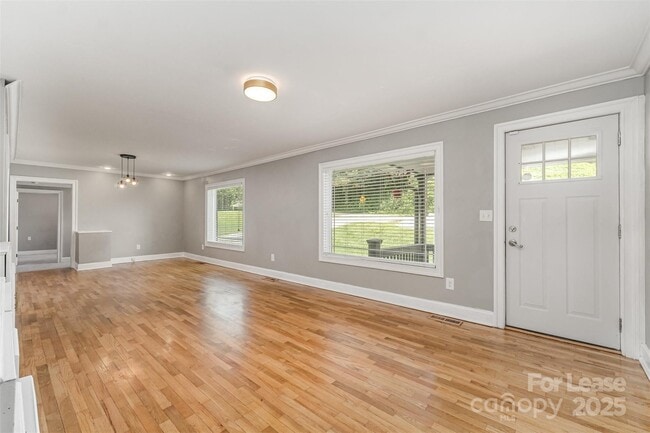 Photo - 1164 Bradford Mountain Rd