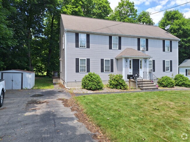 Building Photo - 34 Hammond St Rental