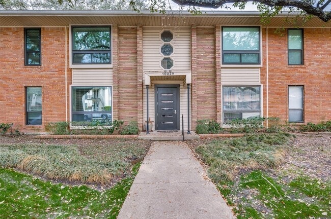 10029 Regal Park Ln Unit 212C