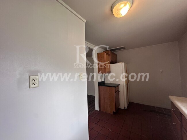 503-2  Shadowlawn-
