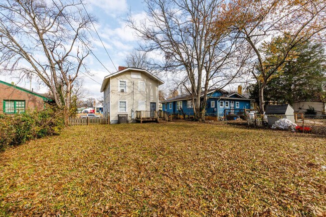 Photo - 4 Bedroom in West End