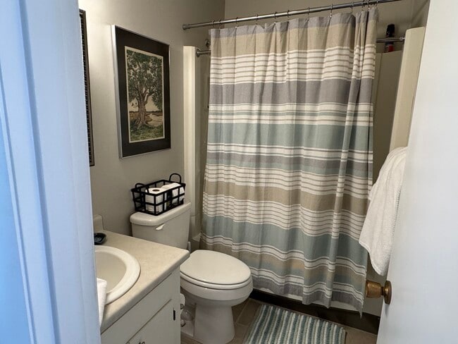 Building Photo - 306 Salt Marsh Cir Unit 5D Rental