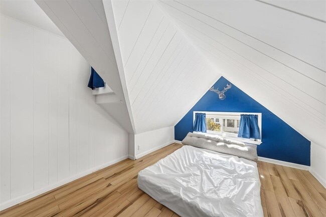 Photo - 124 73rd St Unit 3