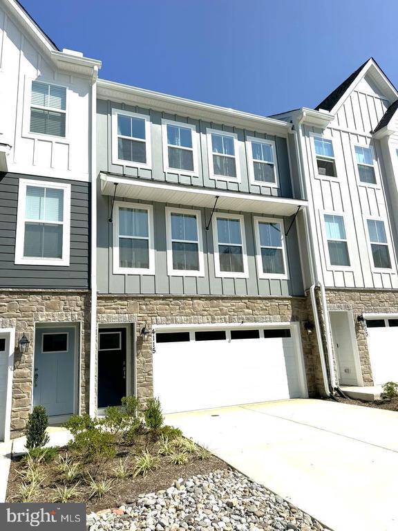 Building Photo - 4115 Bolton Ct Rental