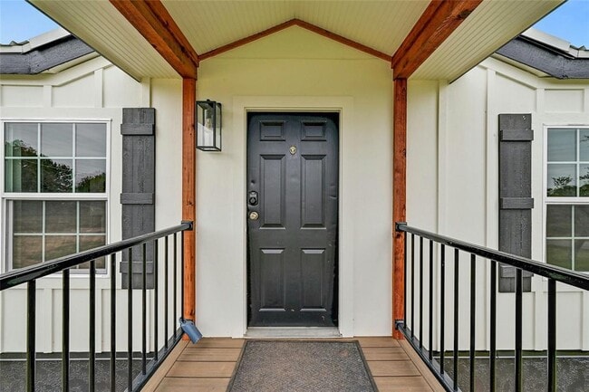 Photo - 22515 Felicia Dr