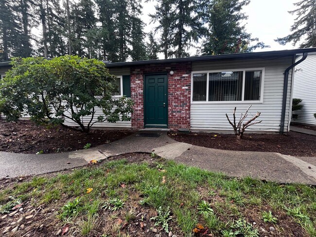 Photo - Lovely Duplex Community in Sandy, OR! One ... Unidad 224884e5-4c9c-11ec-b8c9-069c1130714e