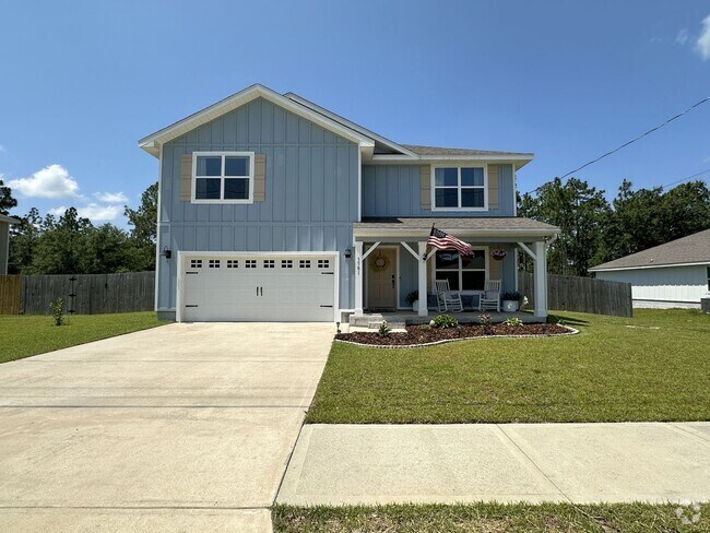 Building Photo - Country/Not Country Rental