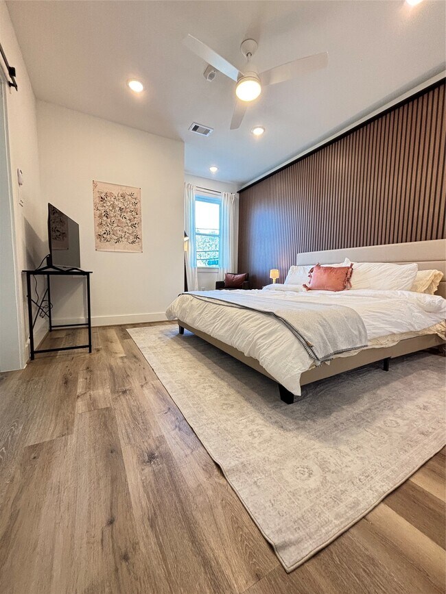 Photo - 3824 Fulton St Unit 112