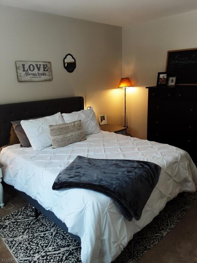 Photo - 309 Mountain Lake Rd