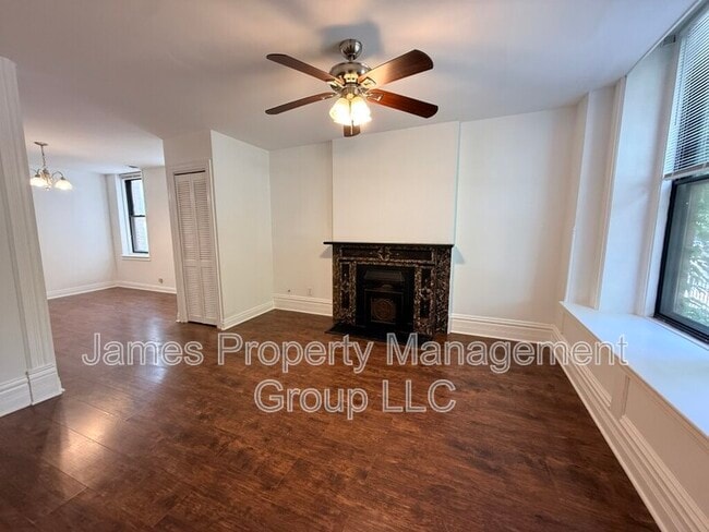 Photo - 835 N Paulina St
