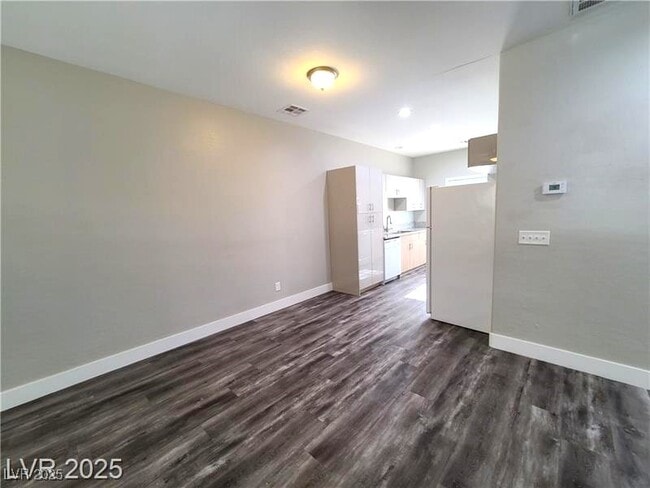 Photo - 1370 Ogallala St