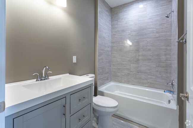 3 BR, 2 BA - 1700 SF