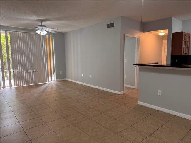 Photo - 2401 W Preserve Way