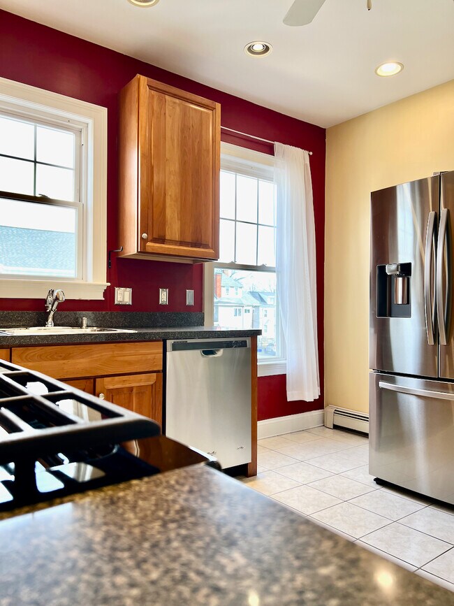 Photo - 102 Salem St Unit 2R